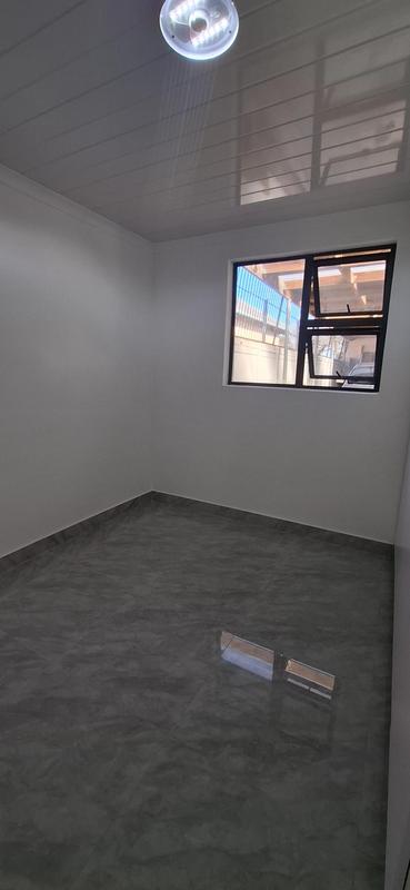 To Let 2 Bedroom Property for Rent in Ruyterwacht Western Cape